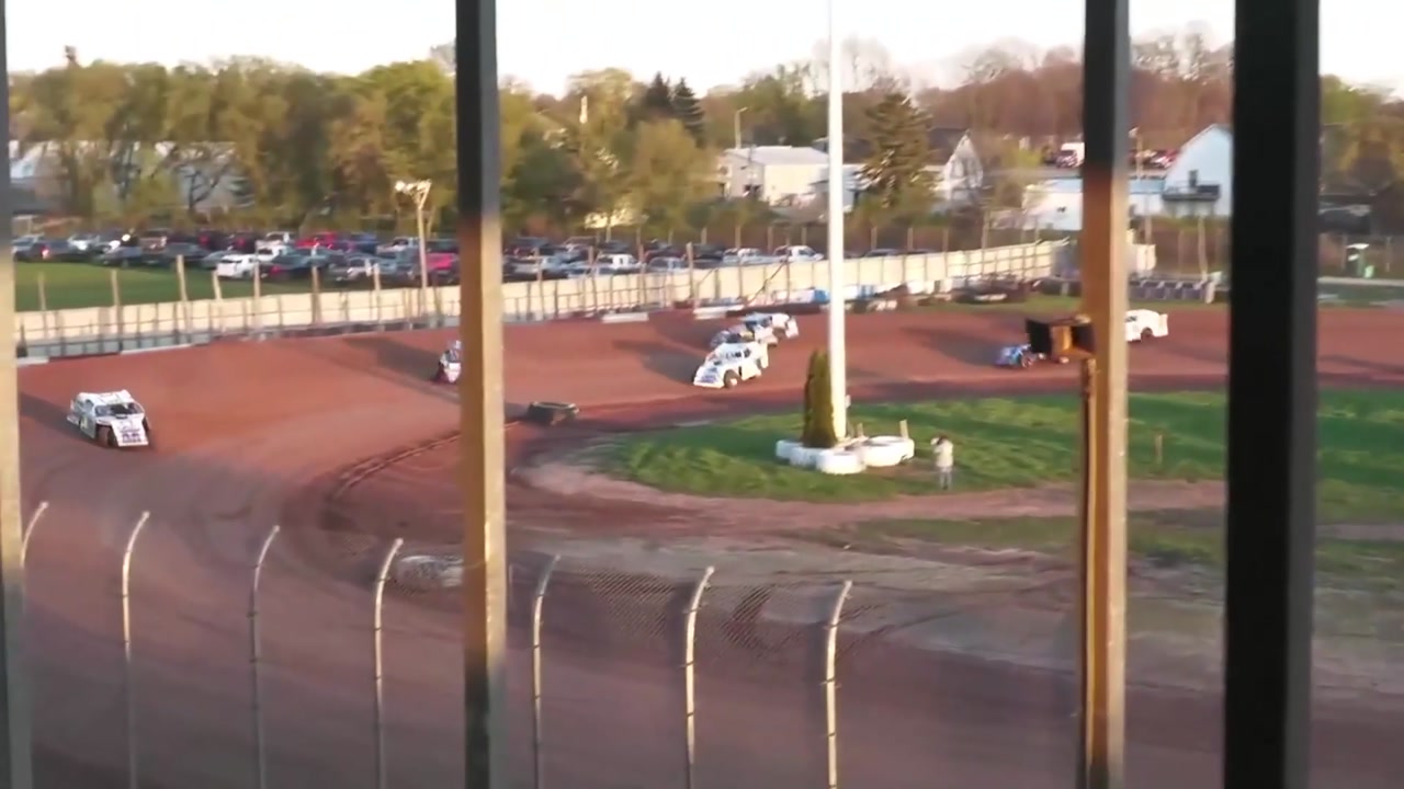 Ep2 - Fire on the Feature Race